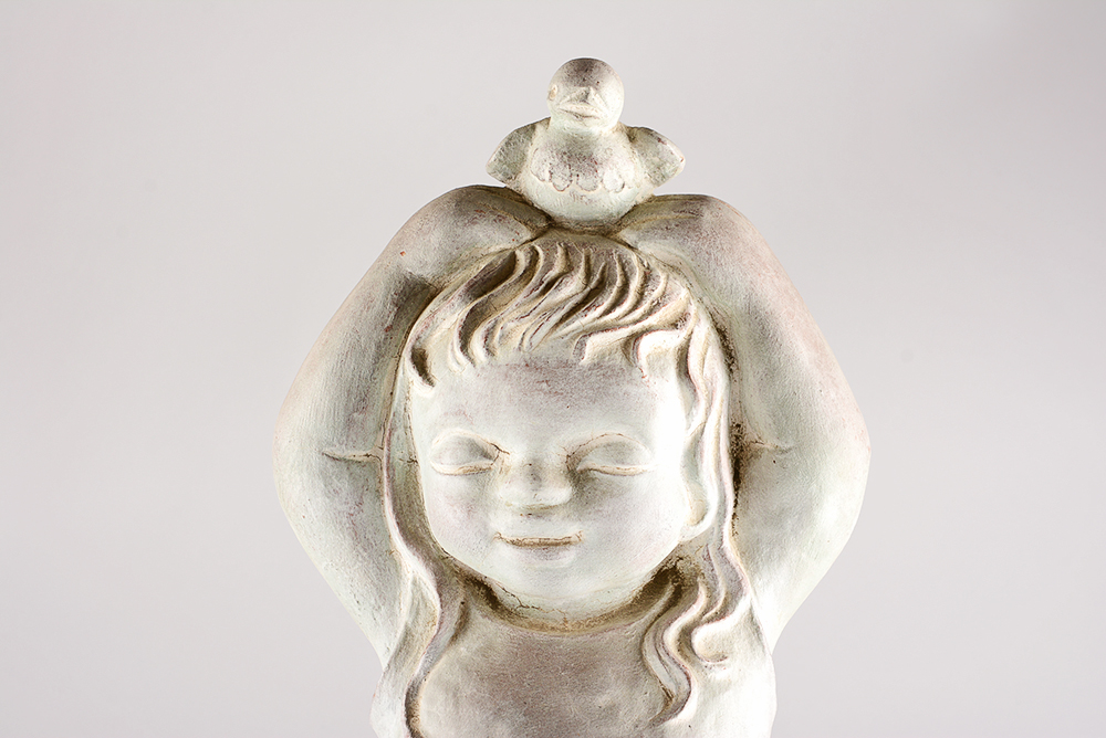 Isabel Bloom Concrete Statue EBTH