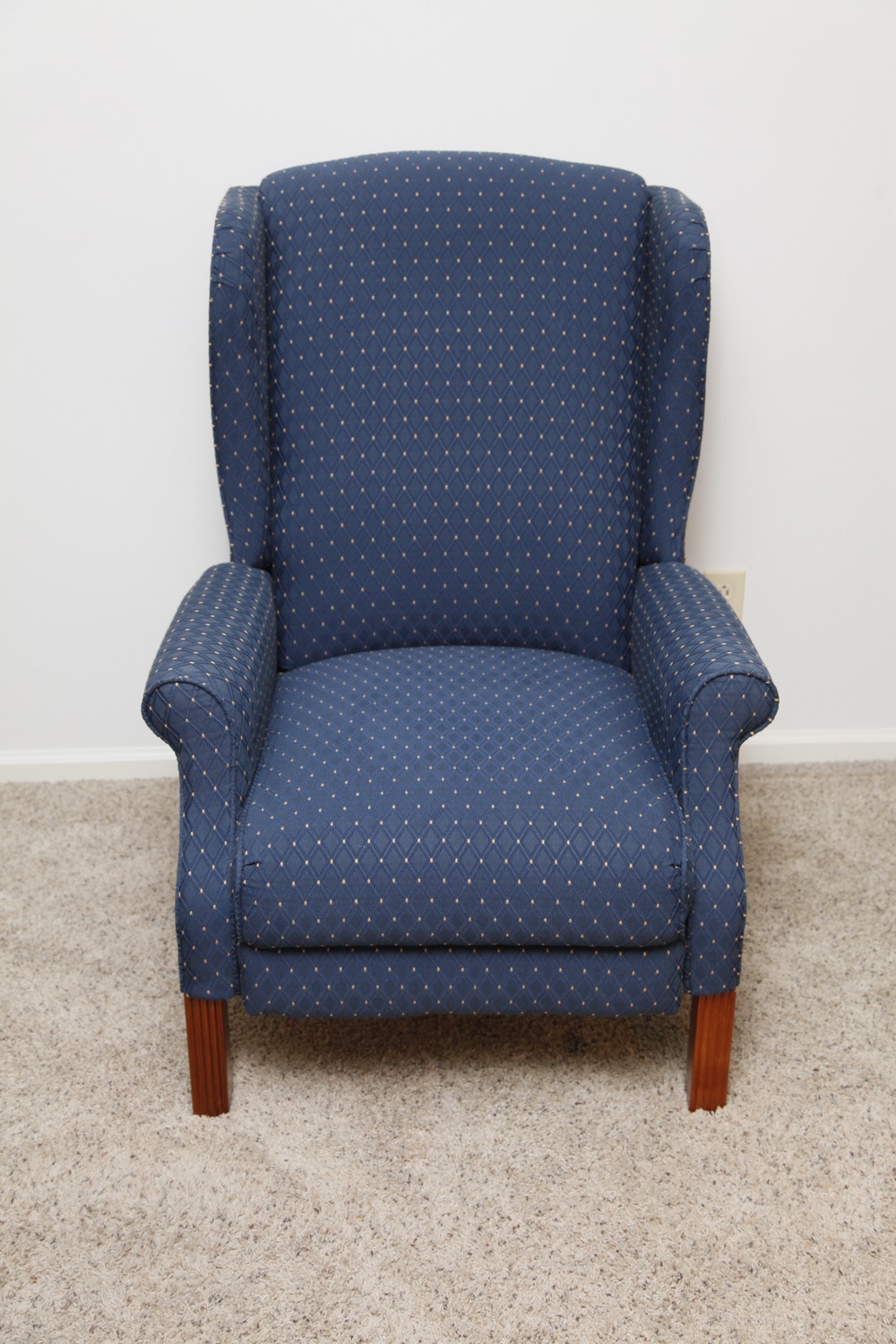Lazy Boy Wingback Recliner Pair EBTH