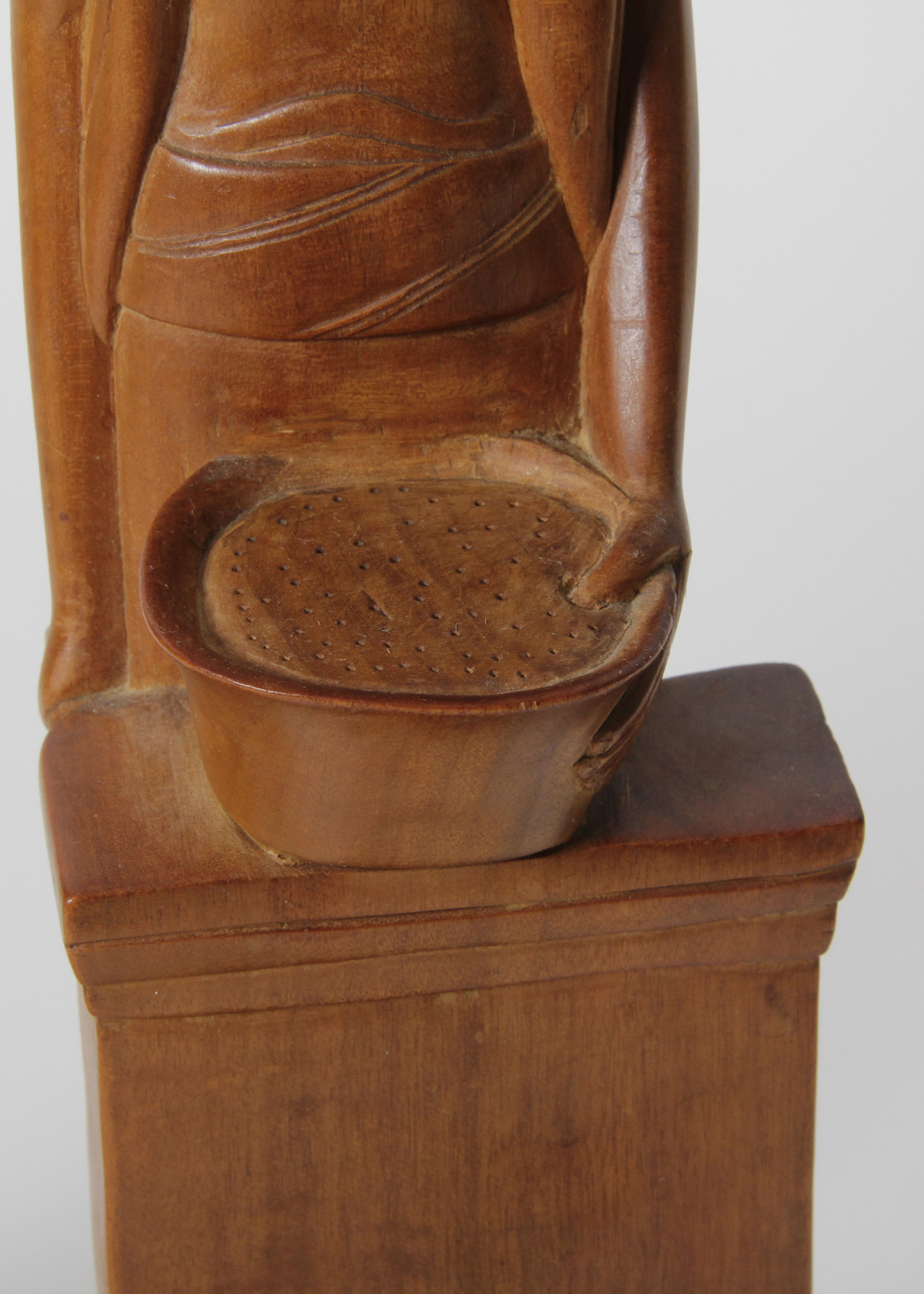 Hand Carved Indonesian Statues EBTH