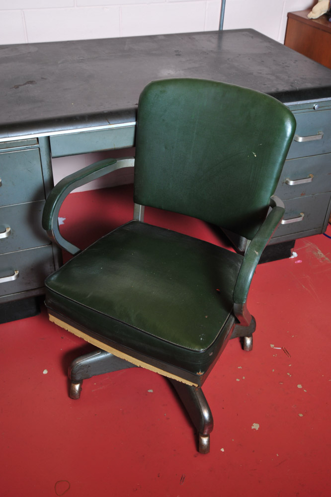Globe Wernicke Industrial Metal Desk and Chair EBTH