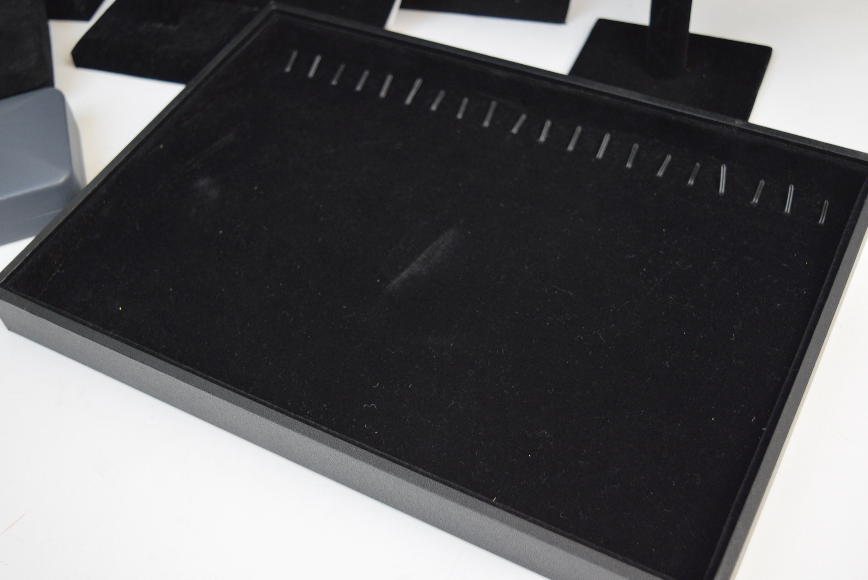 Jewelry Display Forms EBTH