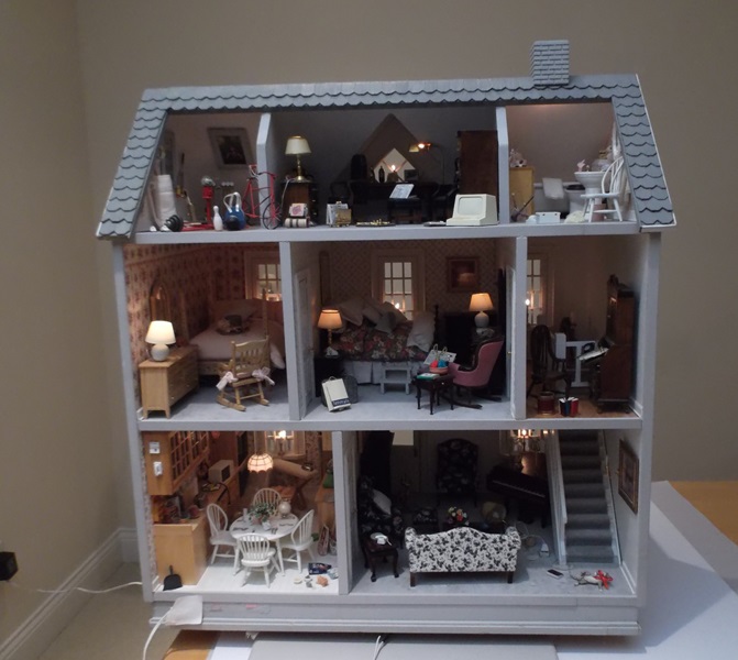 Fully Furnished Dollhouse EBTH