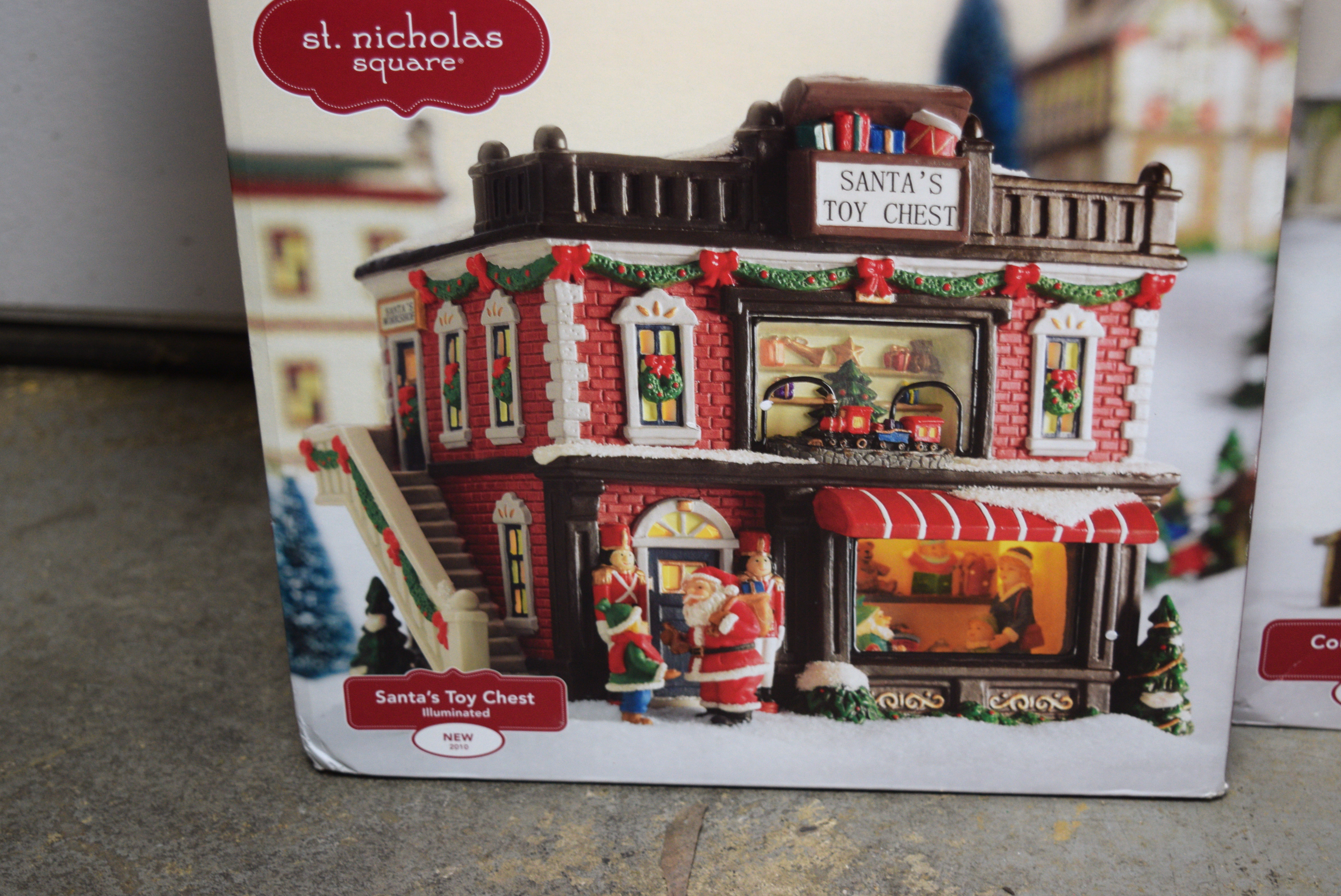 St. Nicholas Square Village Pieces EBTH