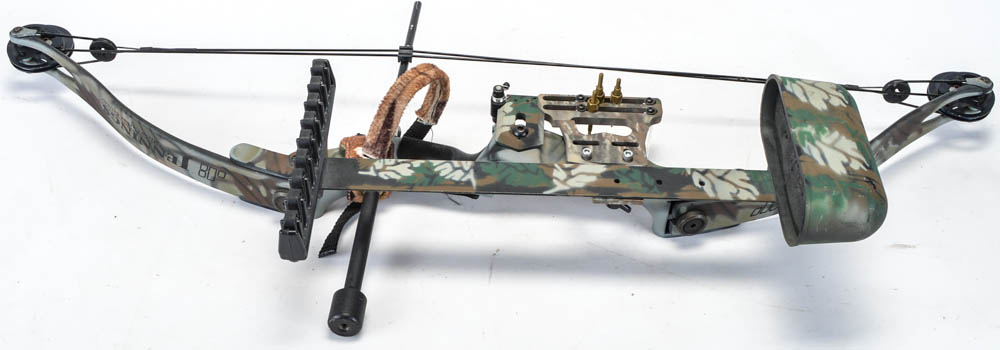 A Jennings Micro Carbon Extreme Compound Bow | EBTH