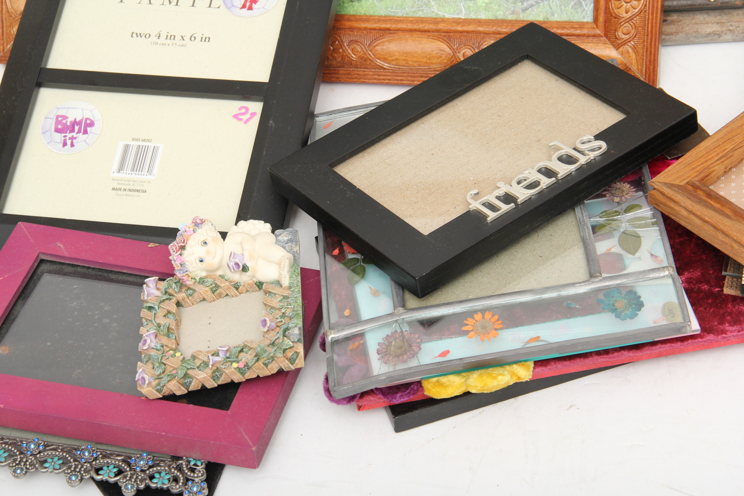 Grouping of Picture Frames EBTH