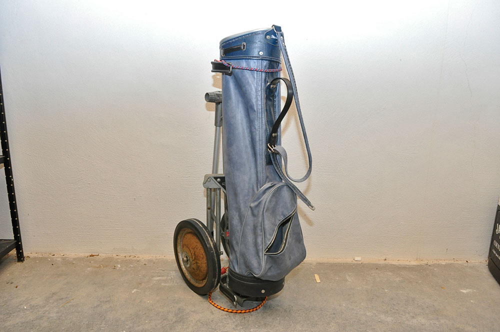 Vintage MacGregor Blue Vinyl Golf Bag and Cart EBTH