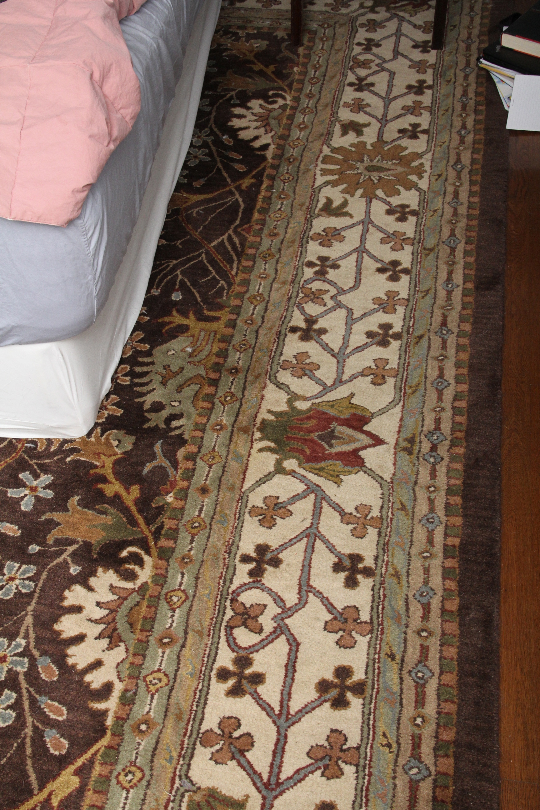 Crate &Barrel Asimi Rug EBTH