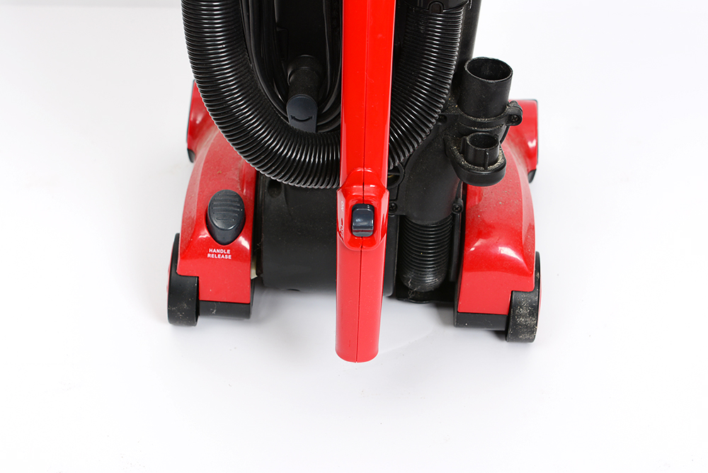 Dirt Devil Vacuum and Bissell Carpet Cleaner EBTH