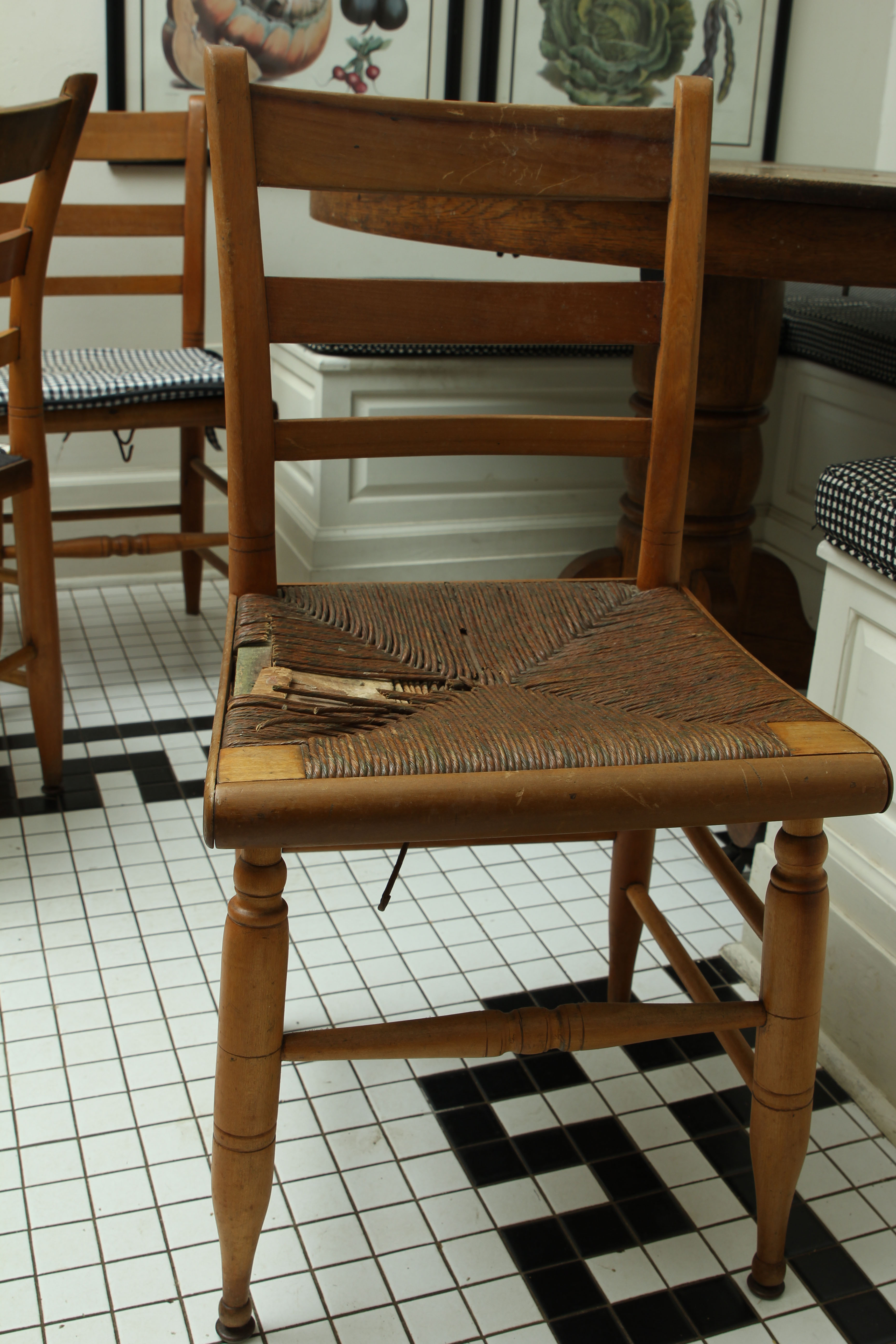 Antique Oak Kitchen Table and Four Chairs EBTH