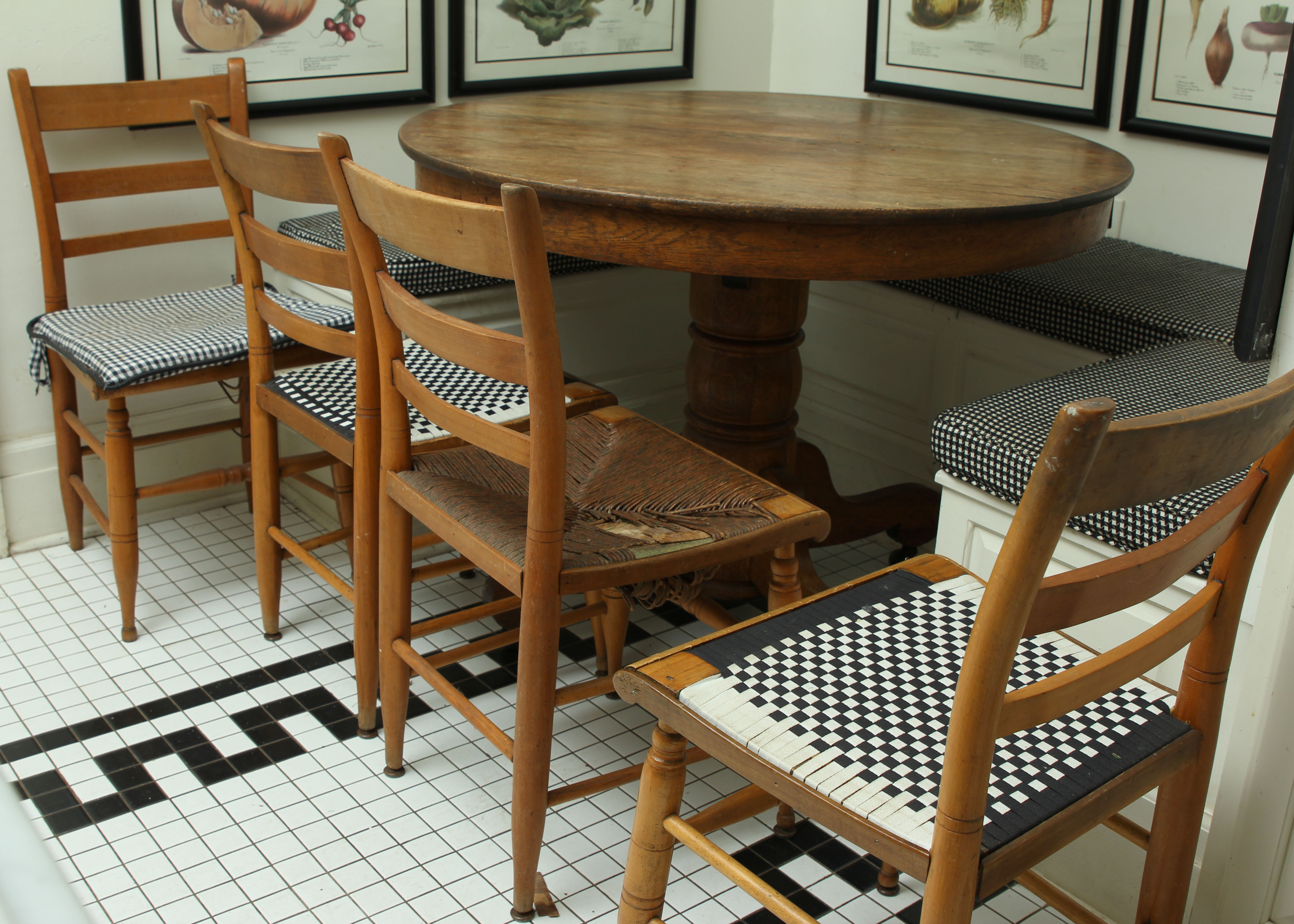 Antique Oak Kitchen Table and Four Chairs EBTH