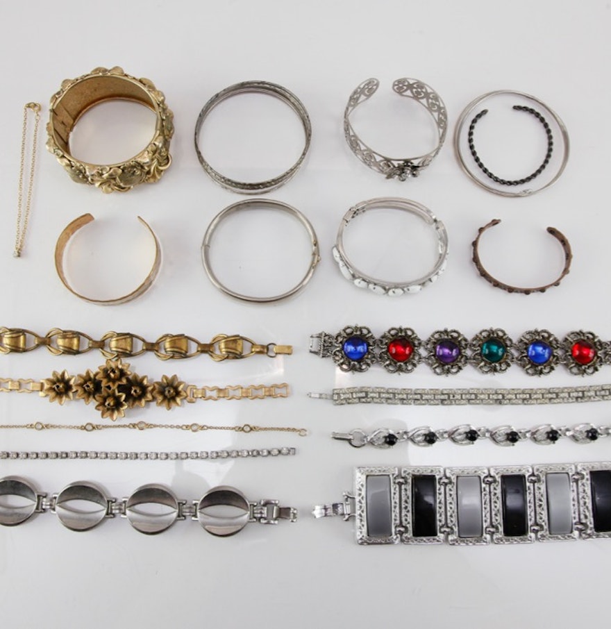 Vintage Jewelry Bracelets 82