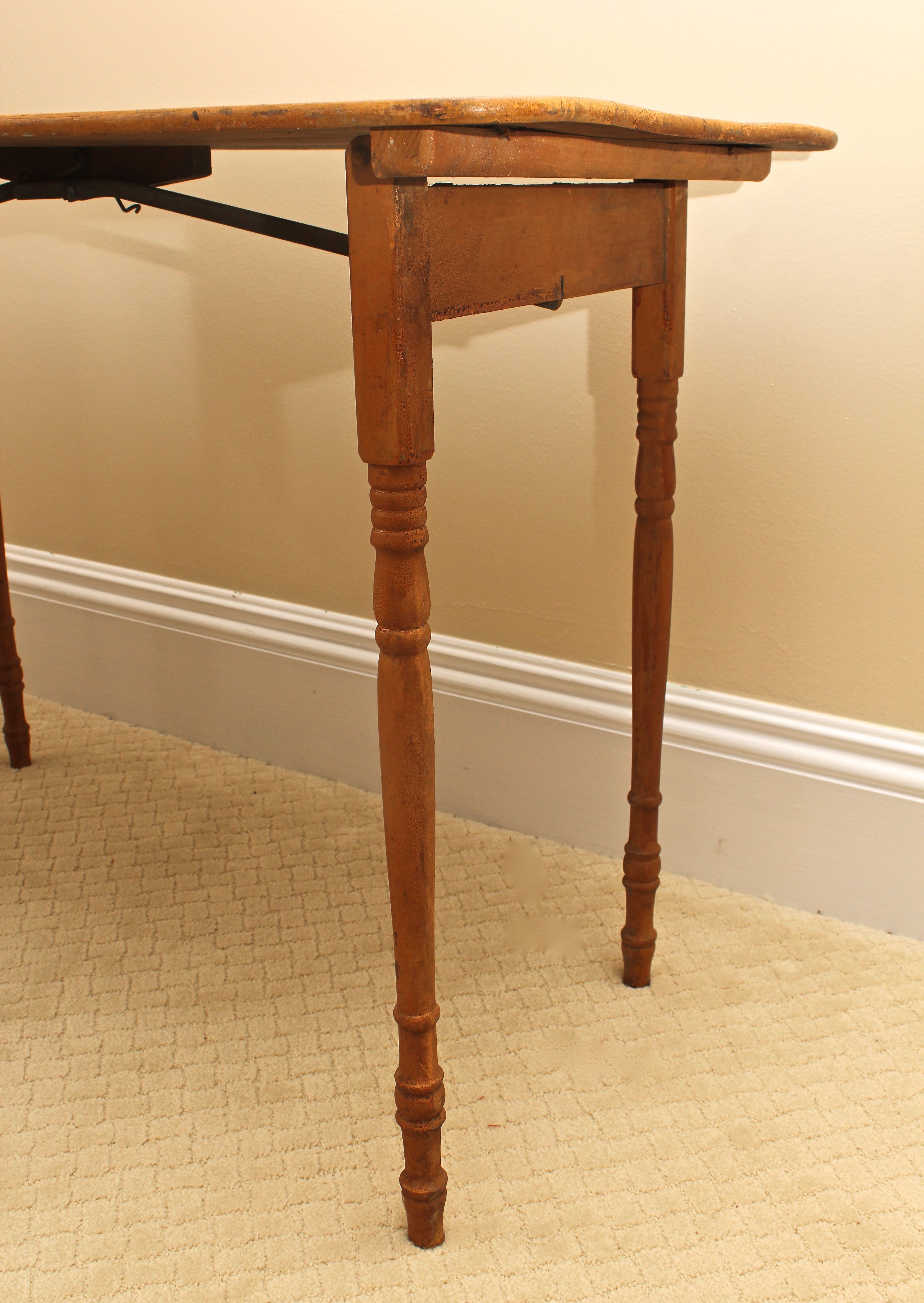 Vintage Paris MFG. CO Folding Sewing Table EBTH