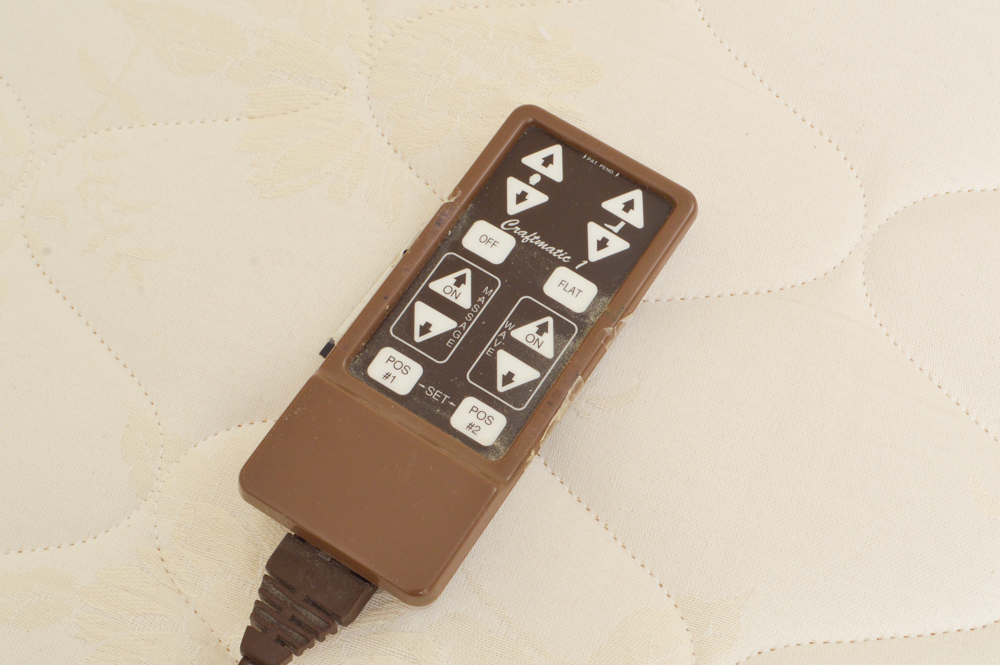 Craftmatic Adjustable Bed with Headboard EBTH