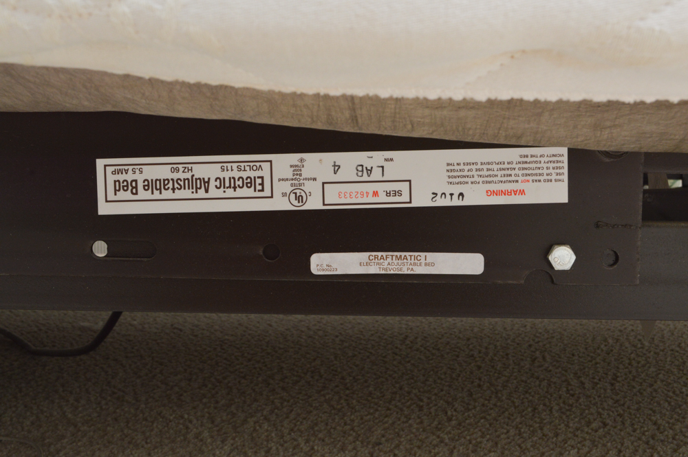 Craftmatic Adjustable Bed with Headboard EBTH