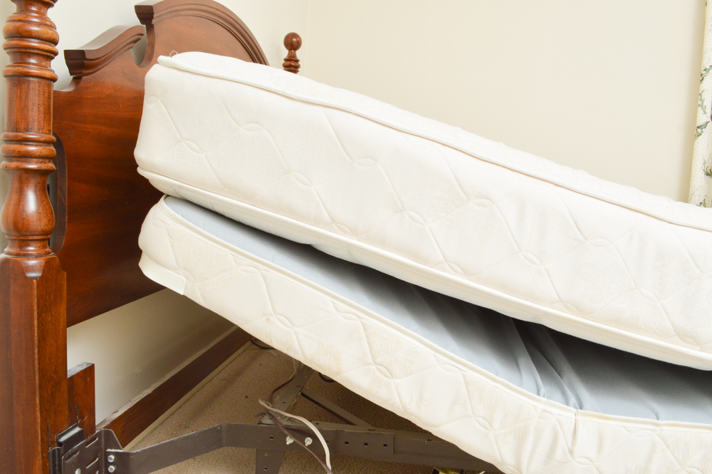 Craftmatic Adjustable Bed with Headboard EBTH