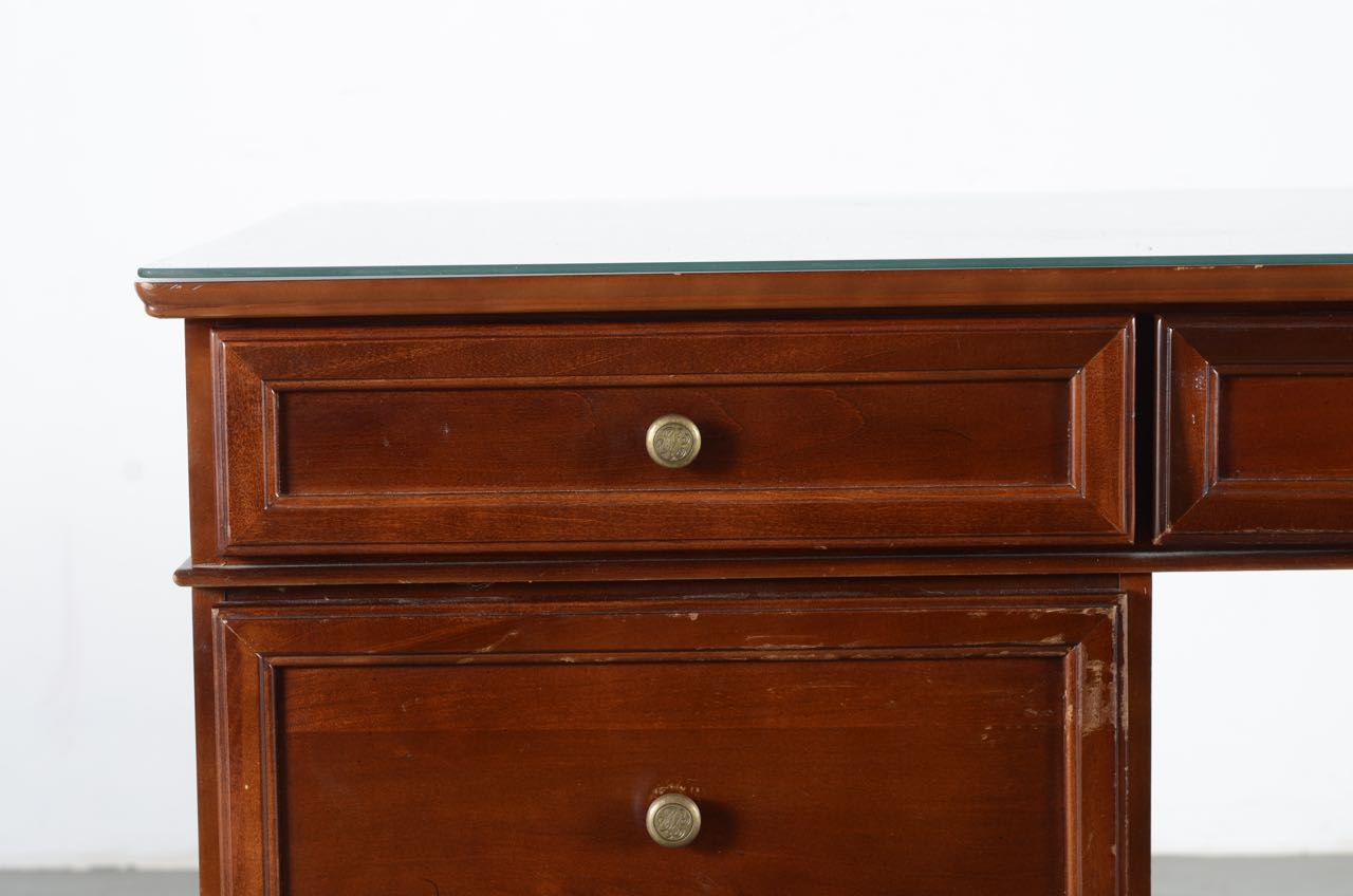 Bombay Richmond Executive Desk EBTH