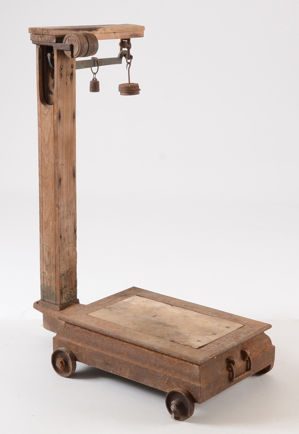 Antique Howe Industrial Feed Scale EBTH