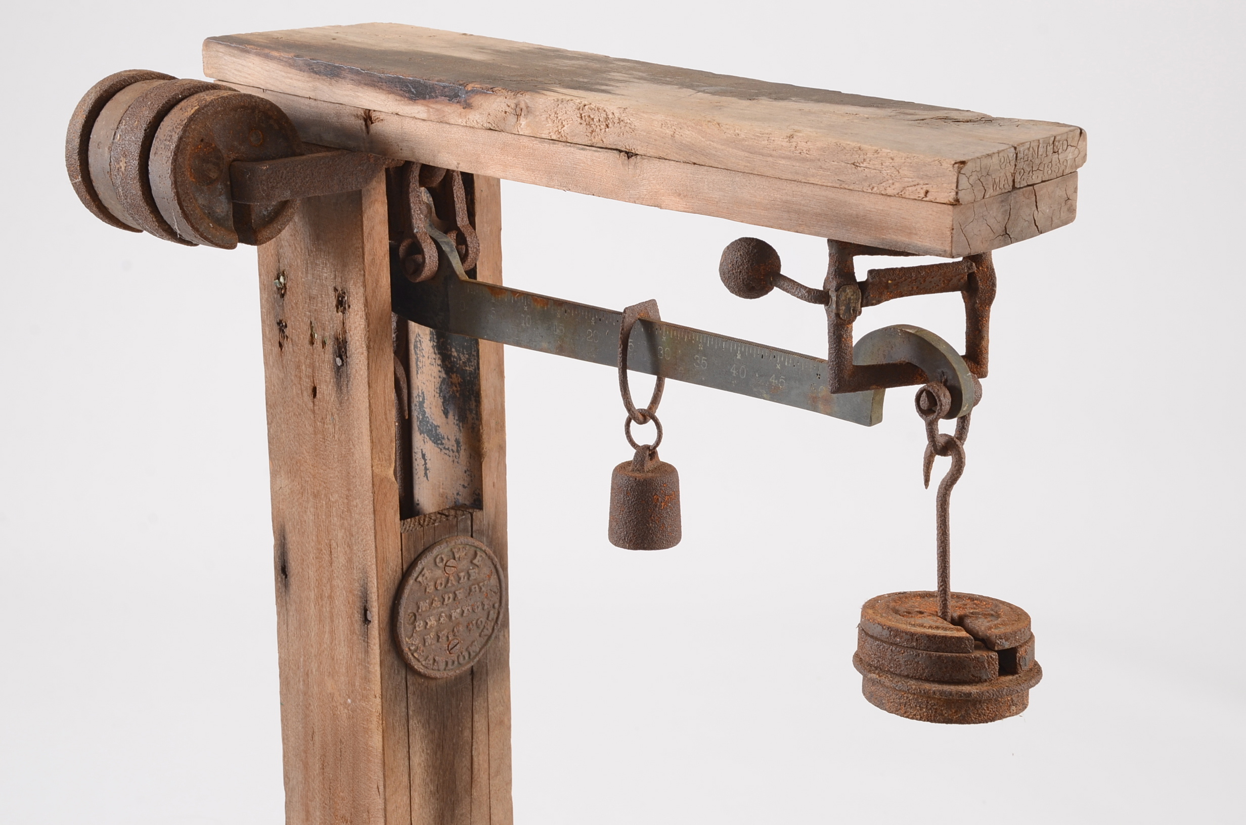 Antique Howe Industrial Feed Scale EBTH