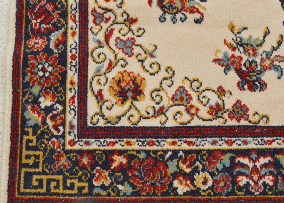 Royal Persian Wilton Jaquard Woven Rug EBTH