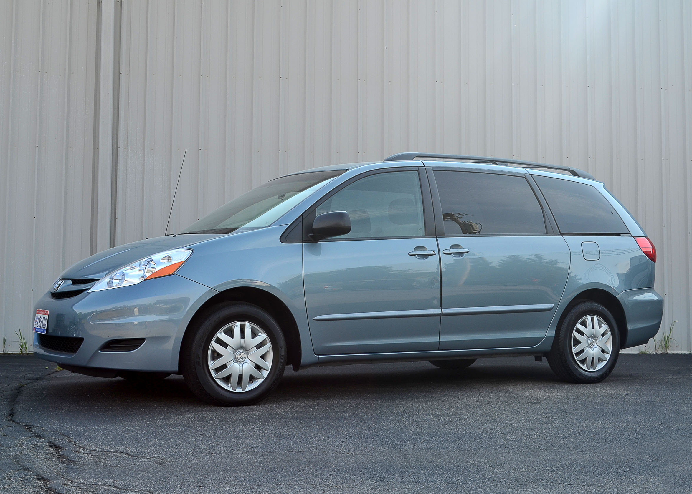 2008 Toyota Sienna Van EBTH