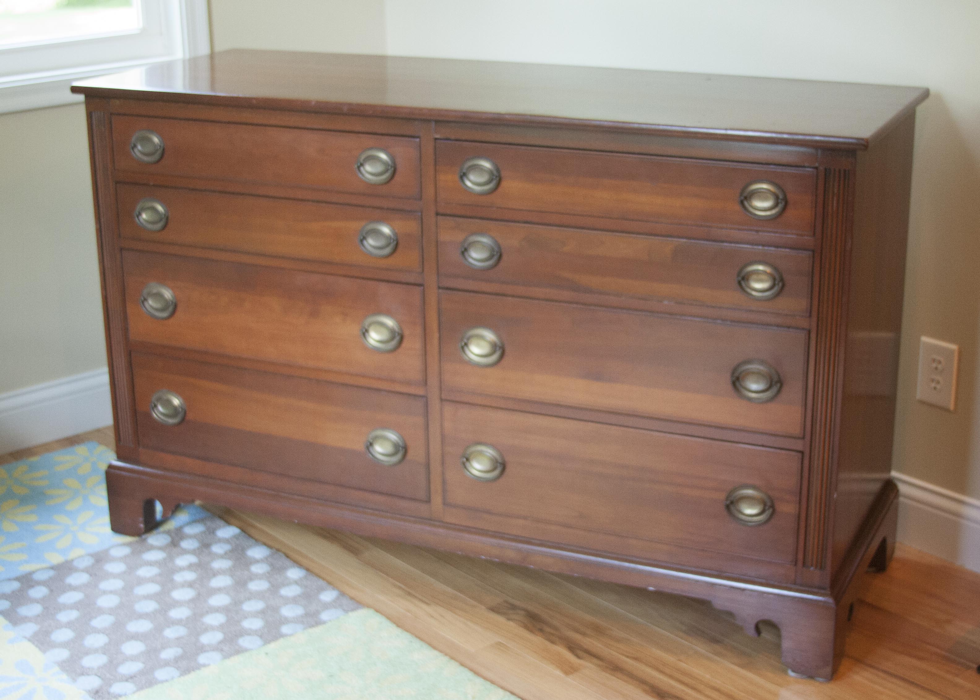 Willet Solid Elswick Cherry Dresser EBTH