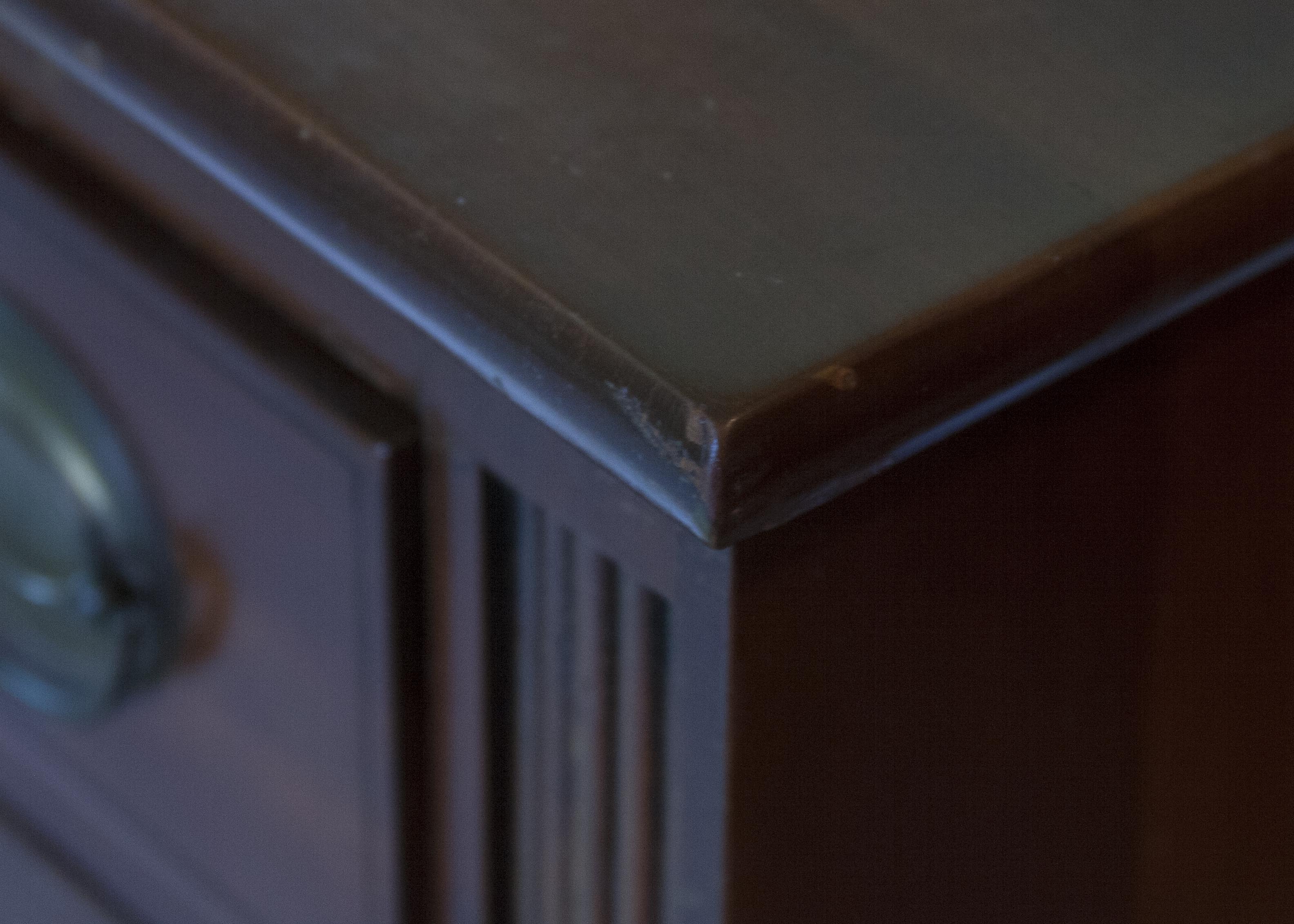 Willet Solid Elswick Cherry Dresser EBTH