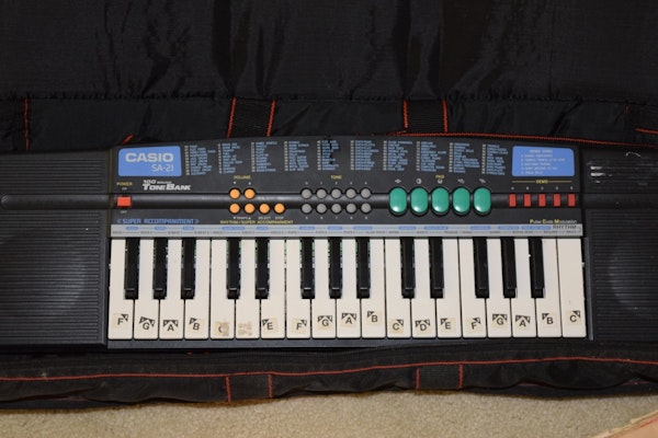 Casio electric keyboard