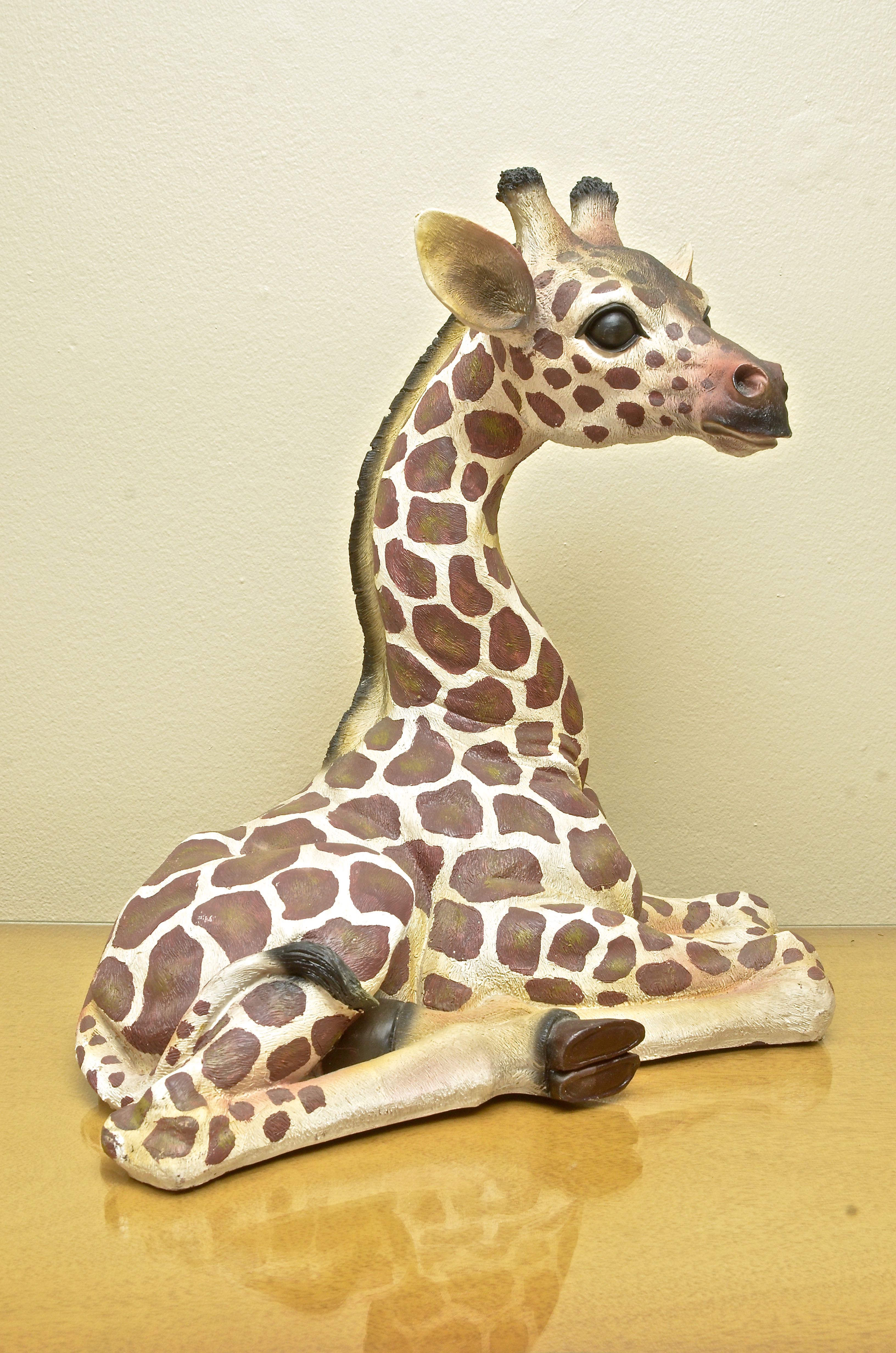 Baby Giraffe Resin Statue EBTH