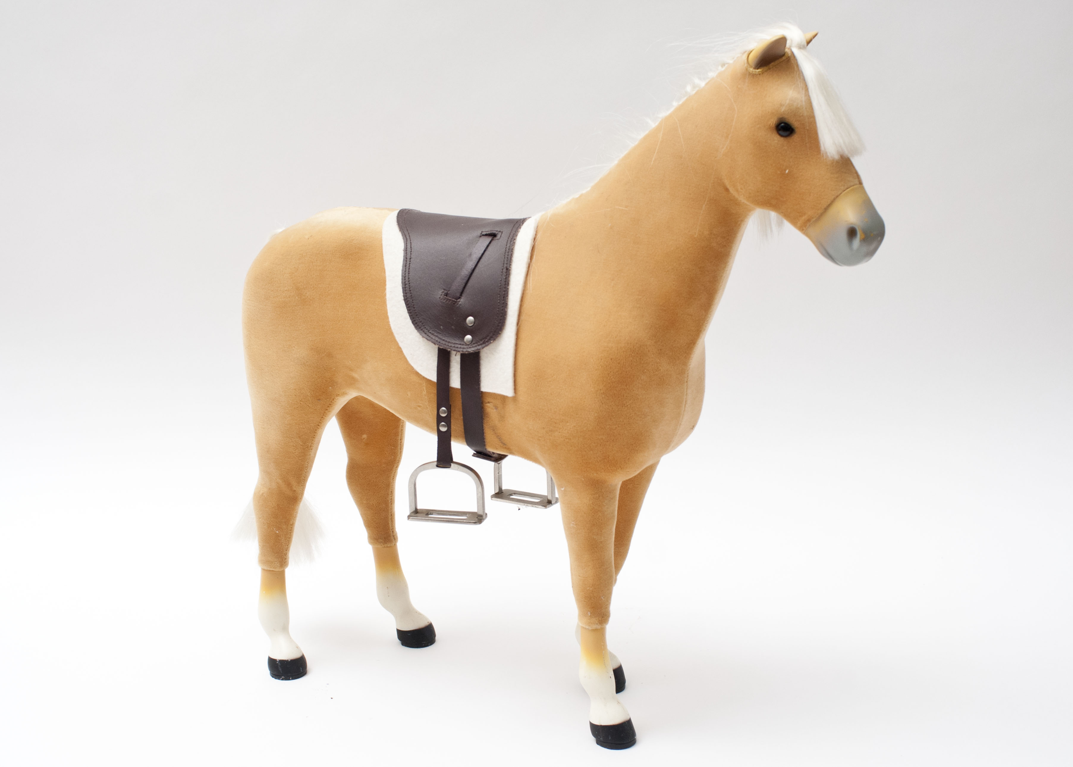 american girl doll palomino horse