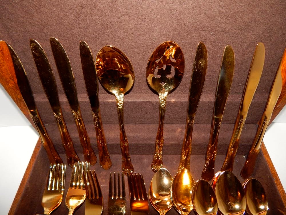 Rogers GoldTone Stainless Flatware EBTH
