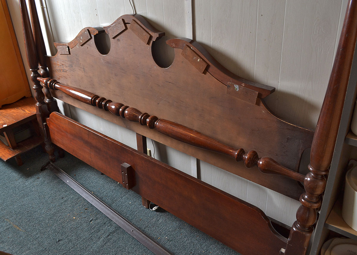 Four Poster King Size Head and Footboard EBTH