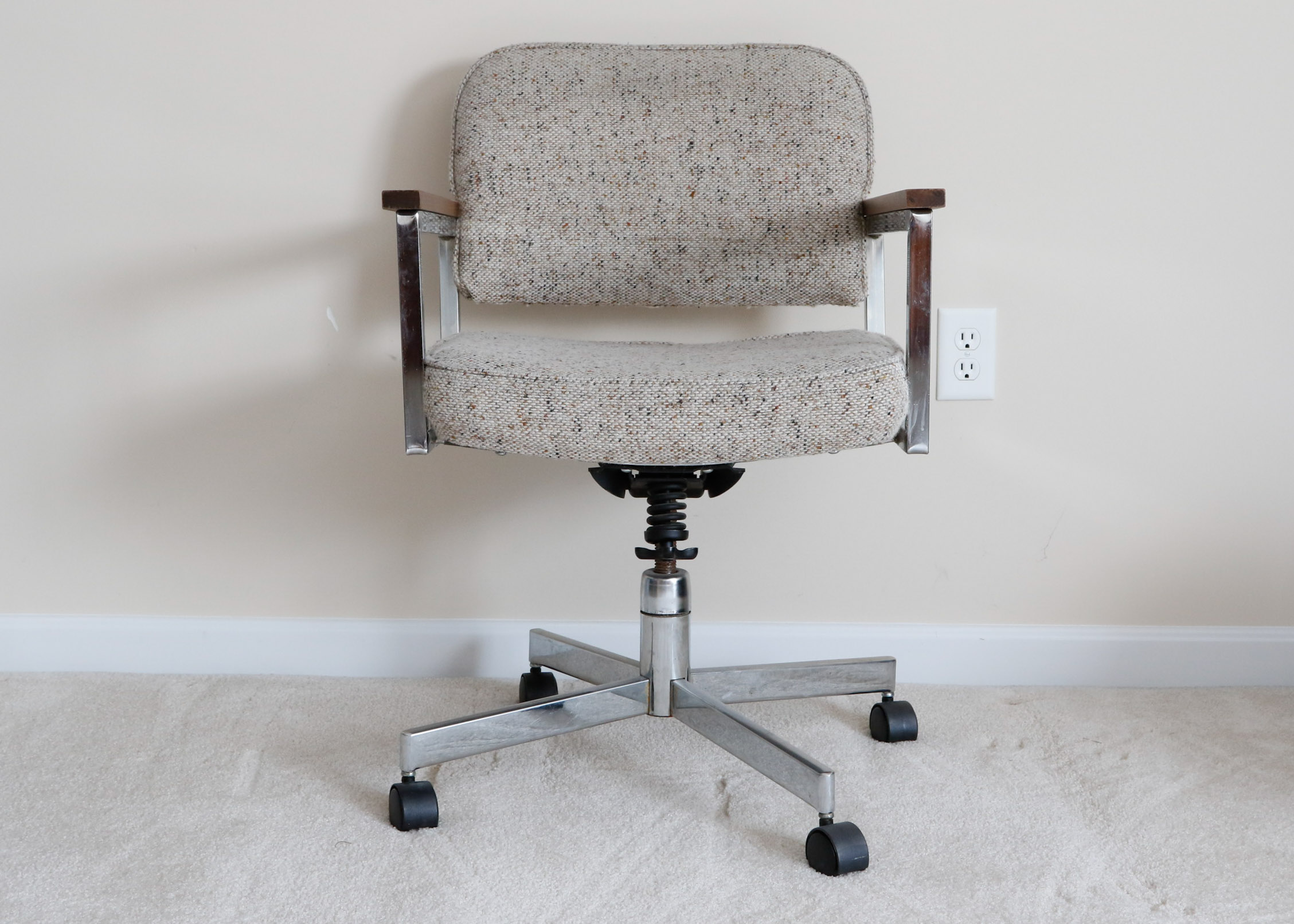 MidCentury Swivel Desk Chair EBTH