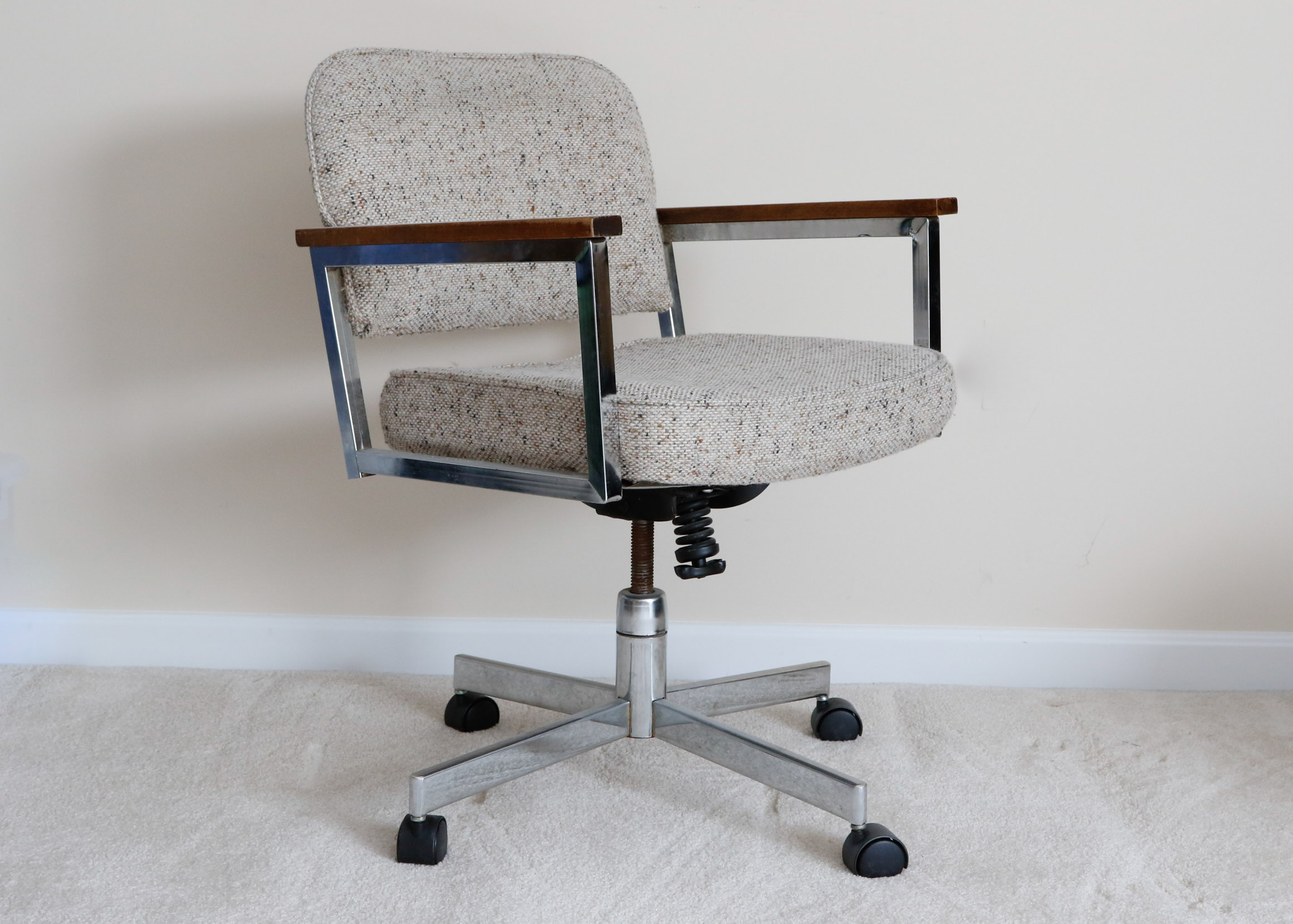 MidCentury Swivel Desk Chair EBTH