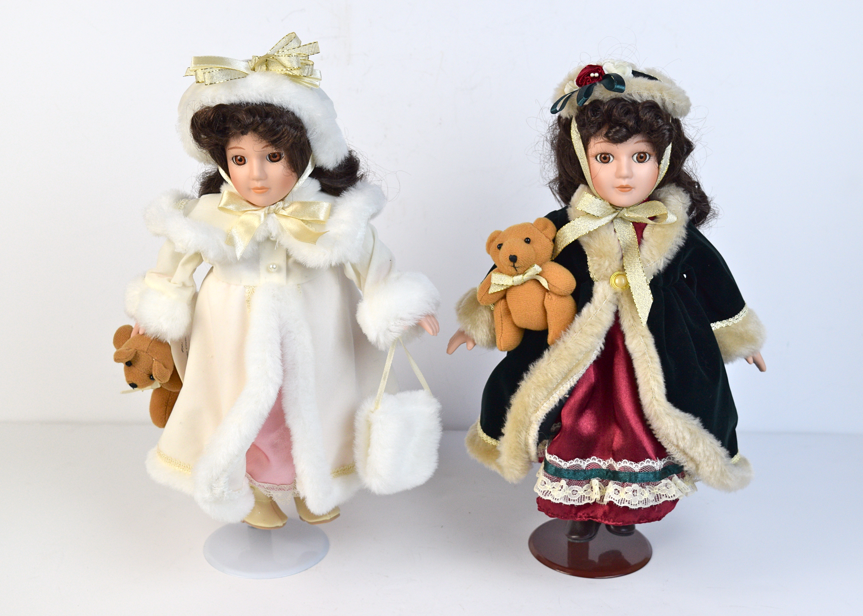 porcelain dolls that play music