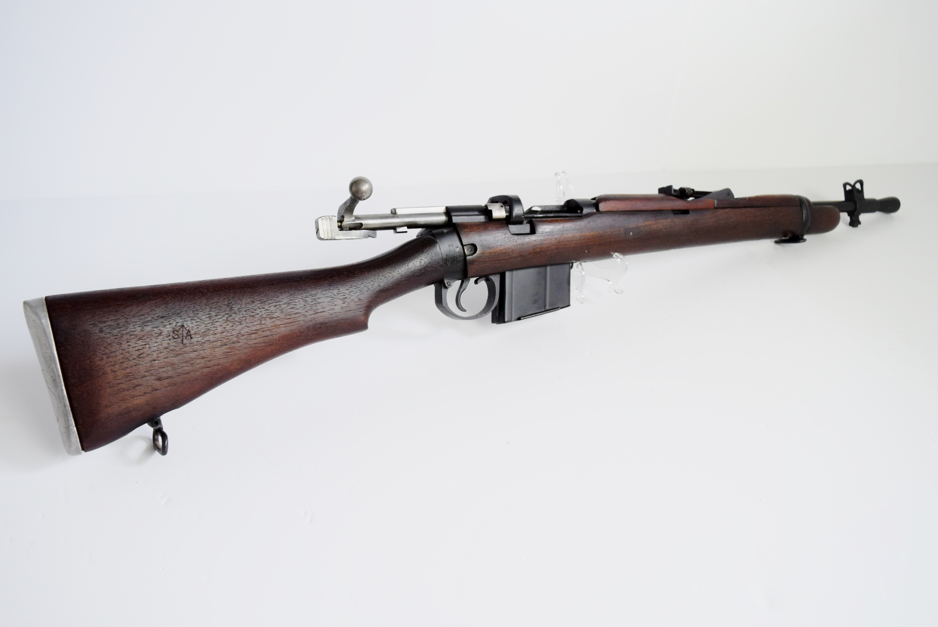 Lee-Enfield RFI 2A1 Rifle | EBTH