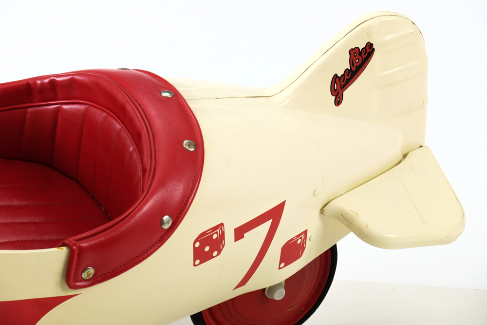 Airflow Collectible Red and White Gee Bee 7 Pedal Airplane EBTH