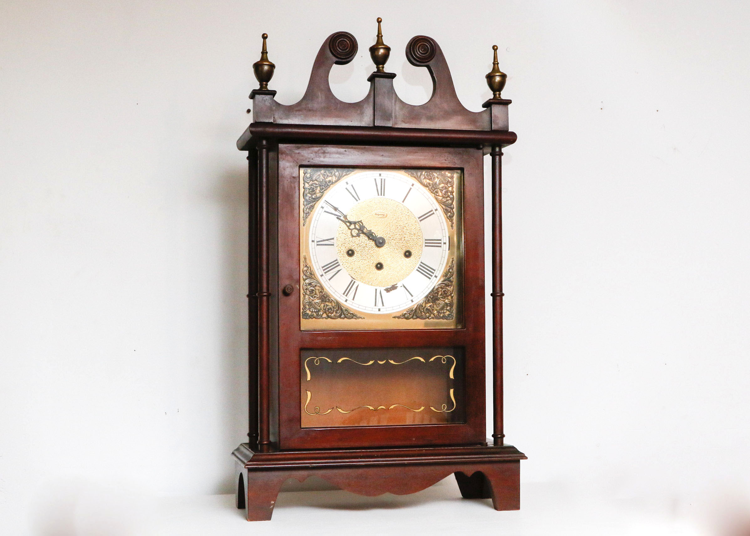 Howard Miller Co. Ridgeway Large Bracket Mantel Clock EBTH