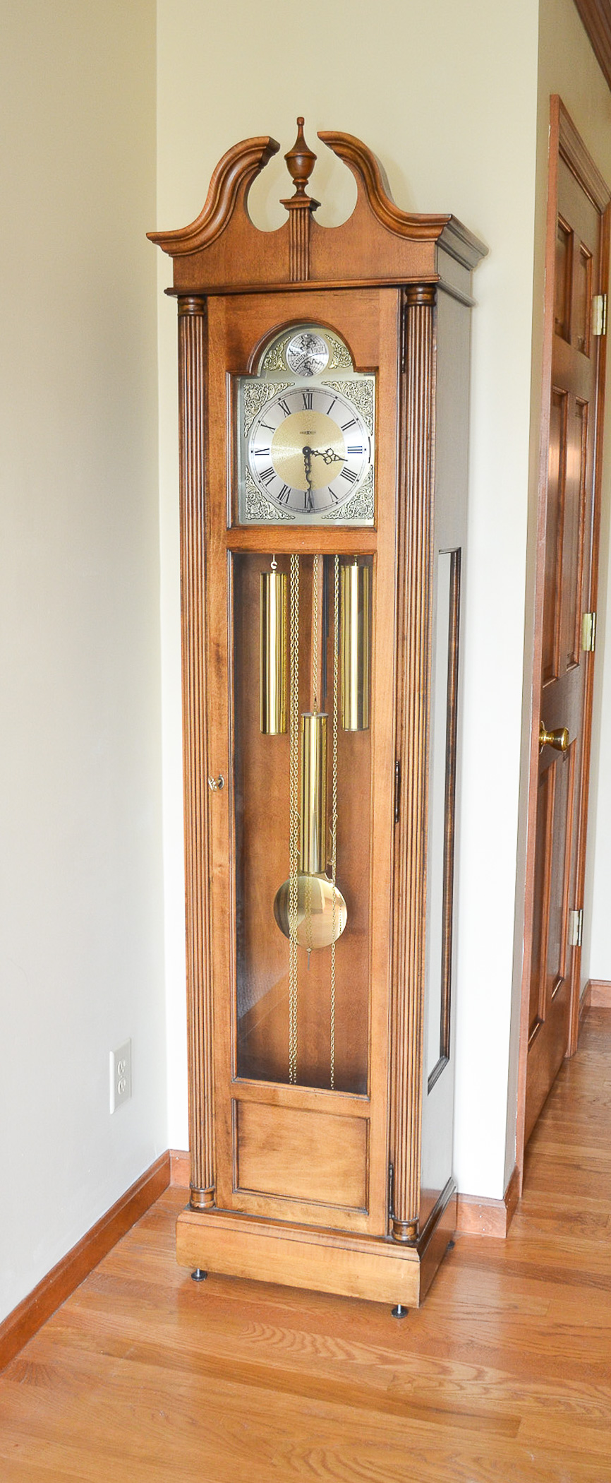 Howard Miller Tempus Fugit Grandfather Clock EBTH