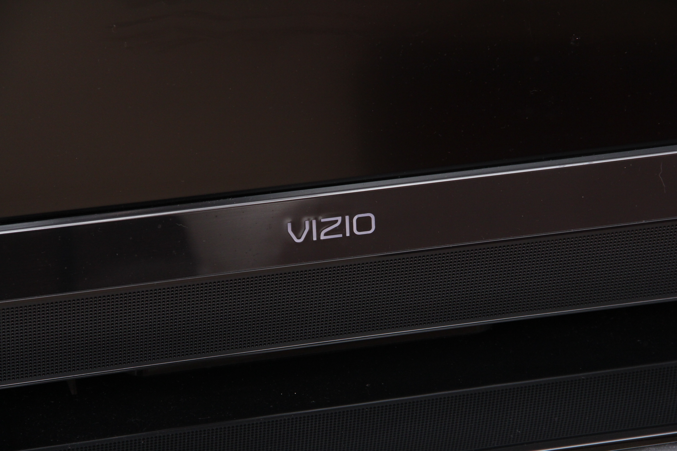 Vizio TV with Philips DVD/VCR Player EBTH