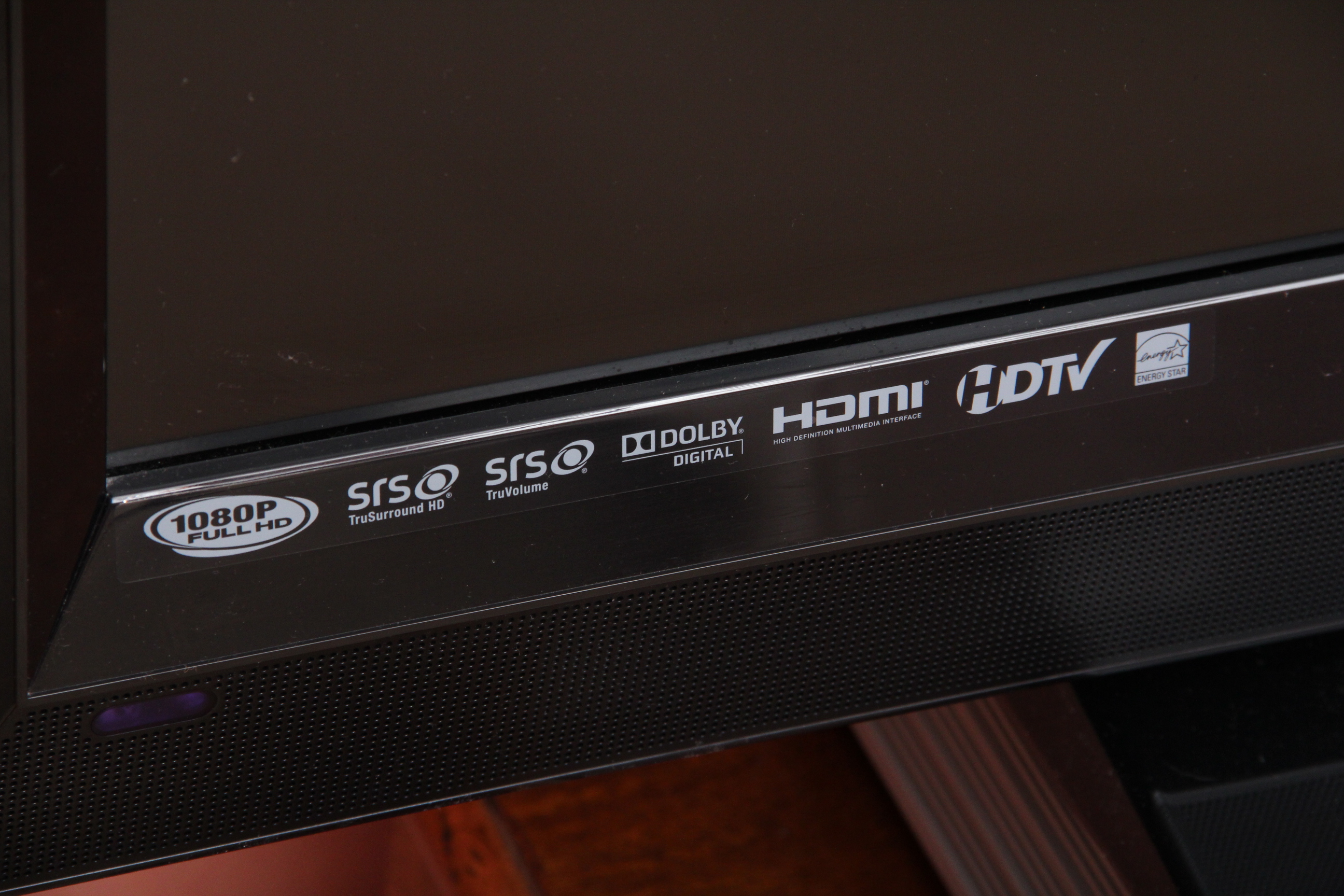 Vizio TV with Philips DVD/VCR Player EBTH