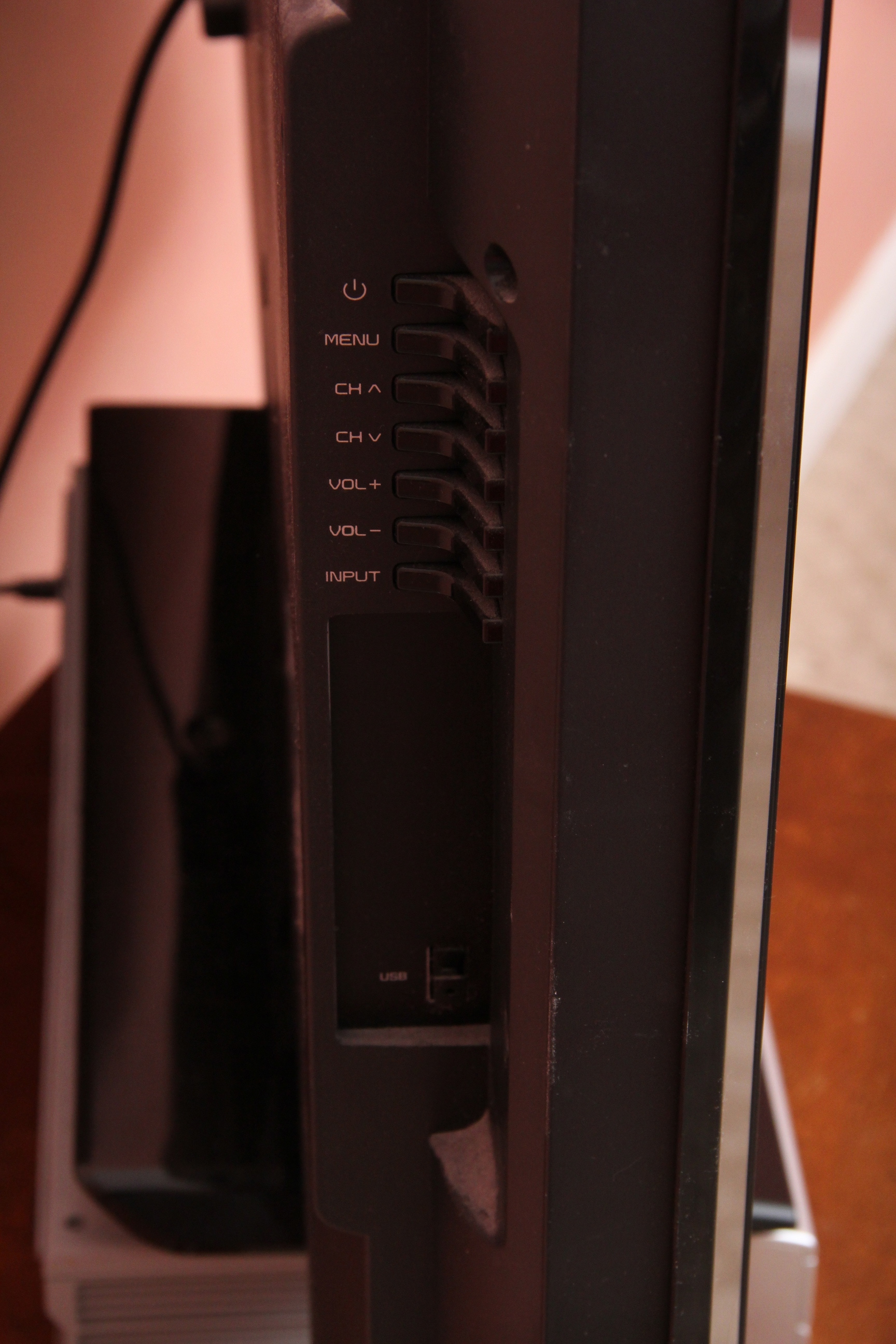 Vizio TV with Philips DVD/VCR Player EBTH