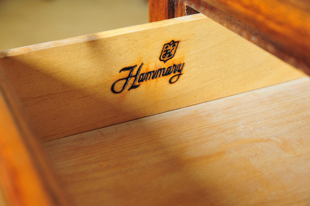 Hammary Furniture Oak Sofa Table EBTH