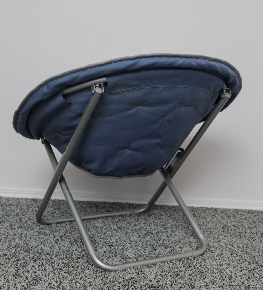 Folding Bucket Chair EBTH