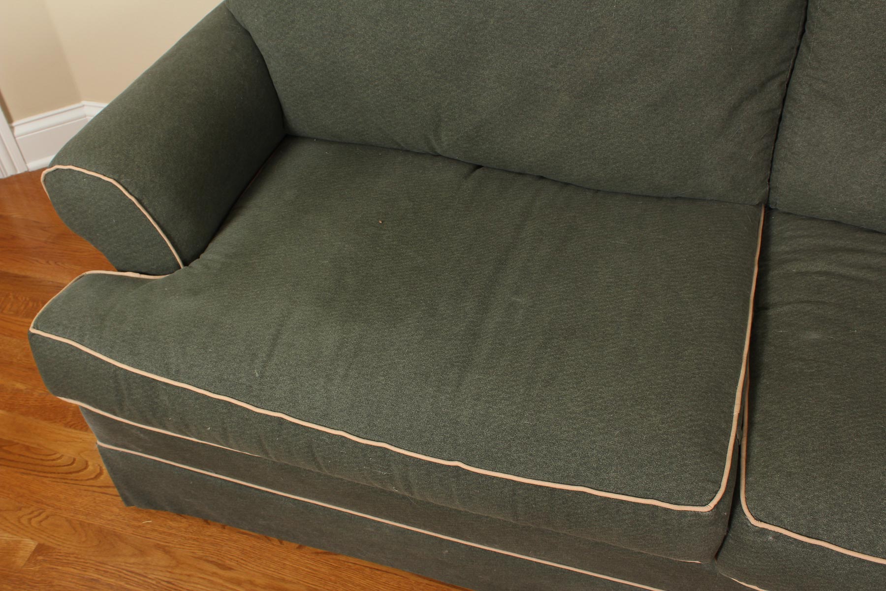 Hickory Mark Furniture Sofa EBTH