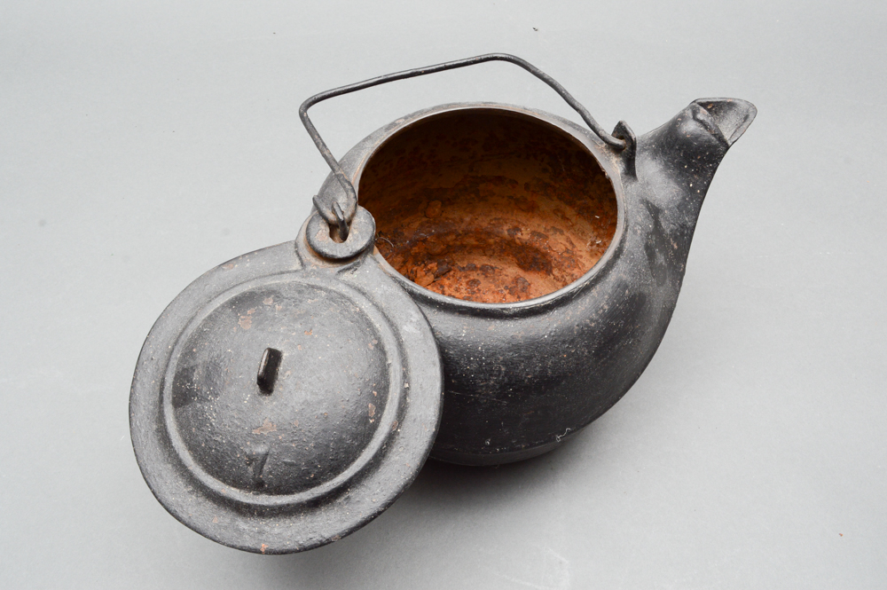 Antique Cast Iron Lard Press, Melting Pot and Kettle EBTH