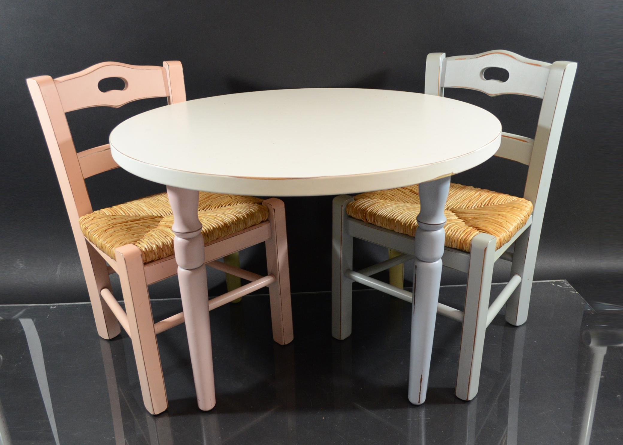 Pottery Barn Kids Table And Chairs Ebth