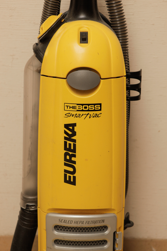 Eureka Boss Smart Vacuum EBTH