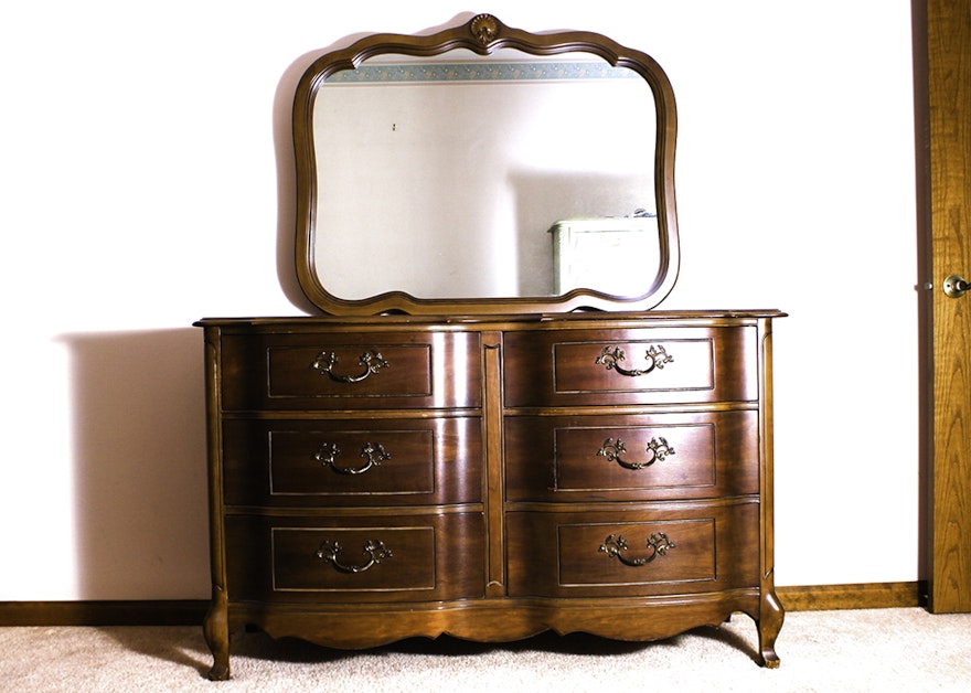 Vintage Mirrored Dresser Ebth