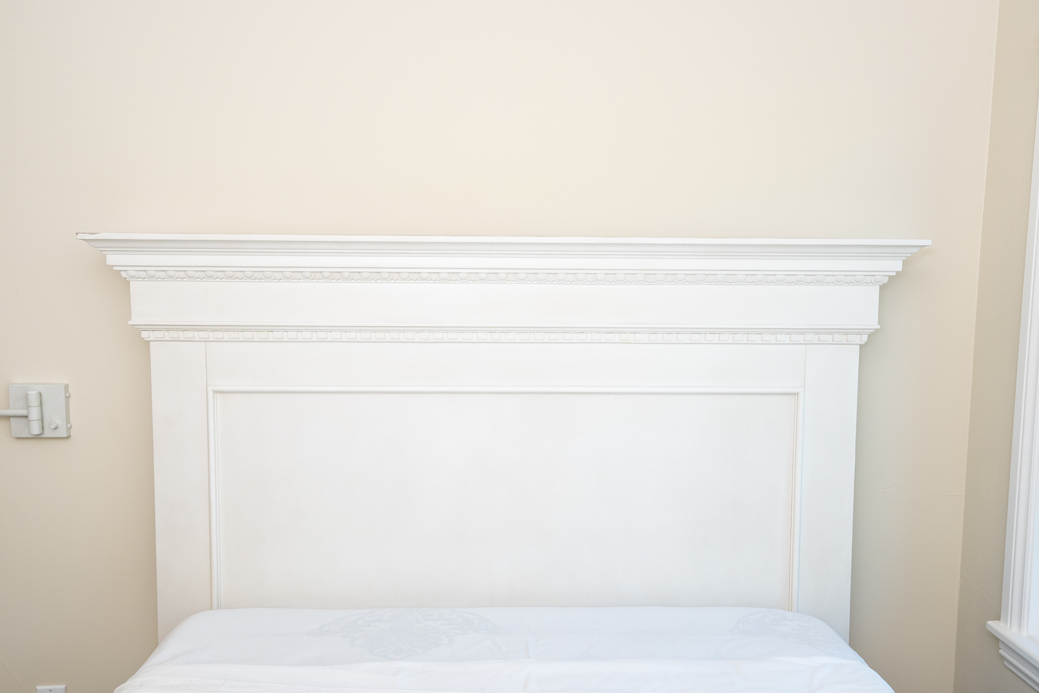 Vintage Bed Auction Used Beds And Bedding For Sale In Denver