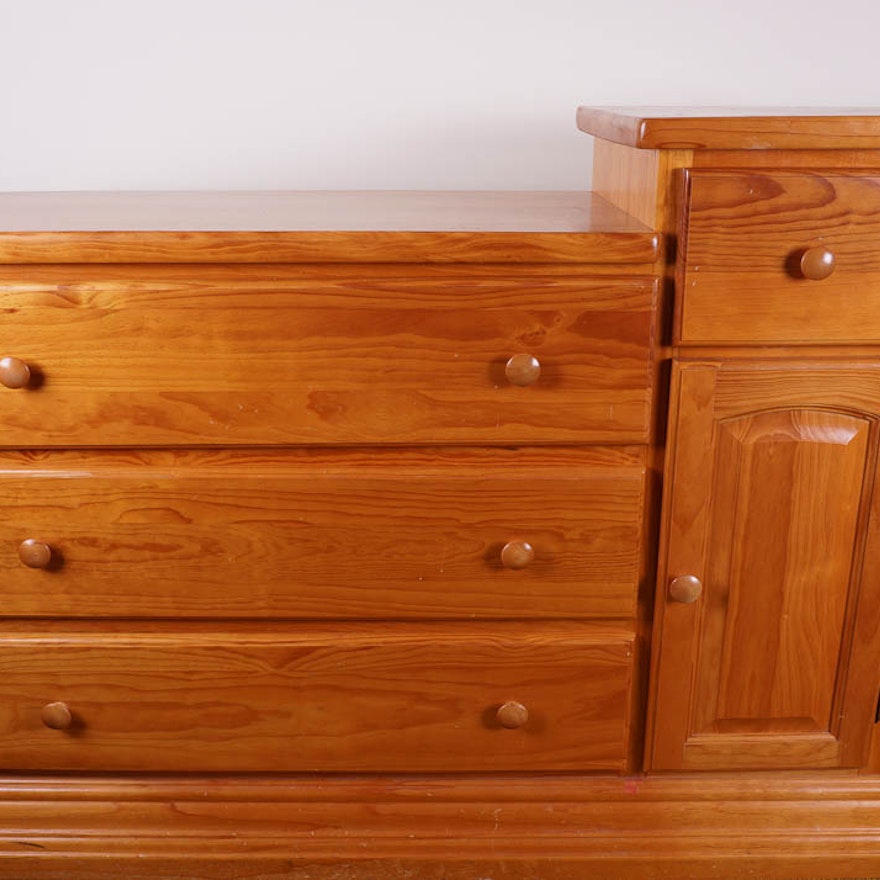 Legacy Davinci Kalani Combo Child S Oak Dresser Ebth